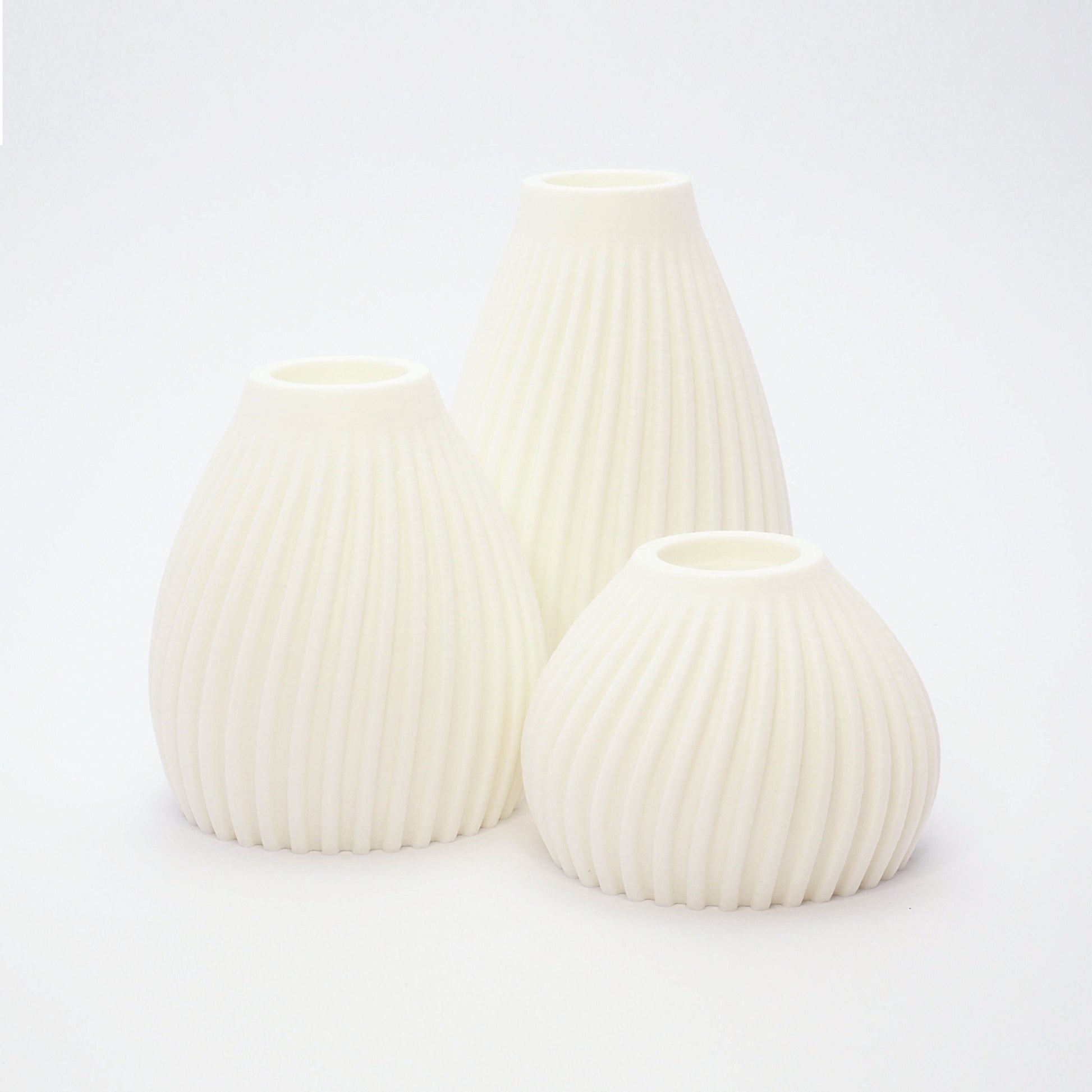 Set af 3 LED lysestager i Hvid – mat overflade, nordisk stil