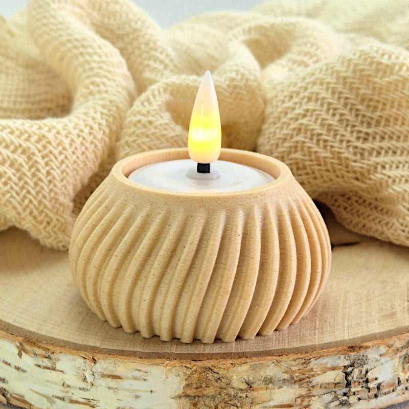 Birk Flute stage med LED fyrfadslys – hyggelig stemning og naturligt udtryk