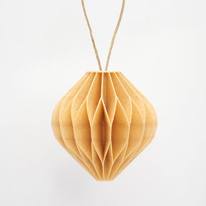 Birk farve honeycomb julekugle som let og moderne julepynt