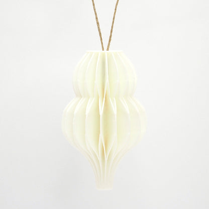 Groen honeycomb julepynt i dråbeform hængende som ornament