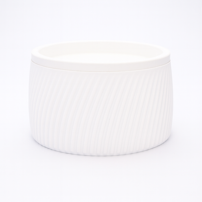 Flute opbevaringsboks i hvid 5/7 cm – mat hvid finish med låg og riller