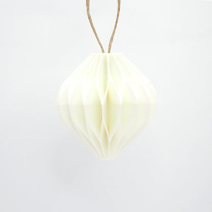 Hvid honeycomb julekugle som let og moderne julepynt