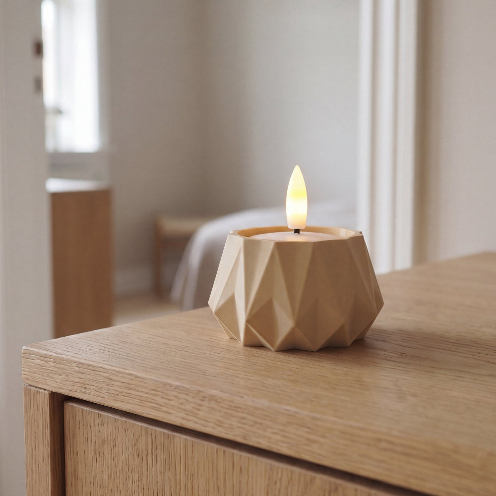 KANT fyrfadsstage til LED fyrfadslys - moderne dansk design med matte overflade