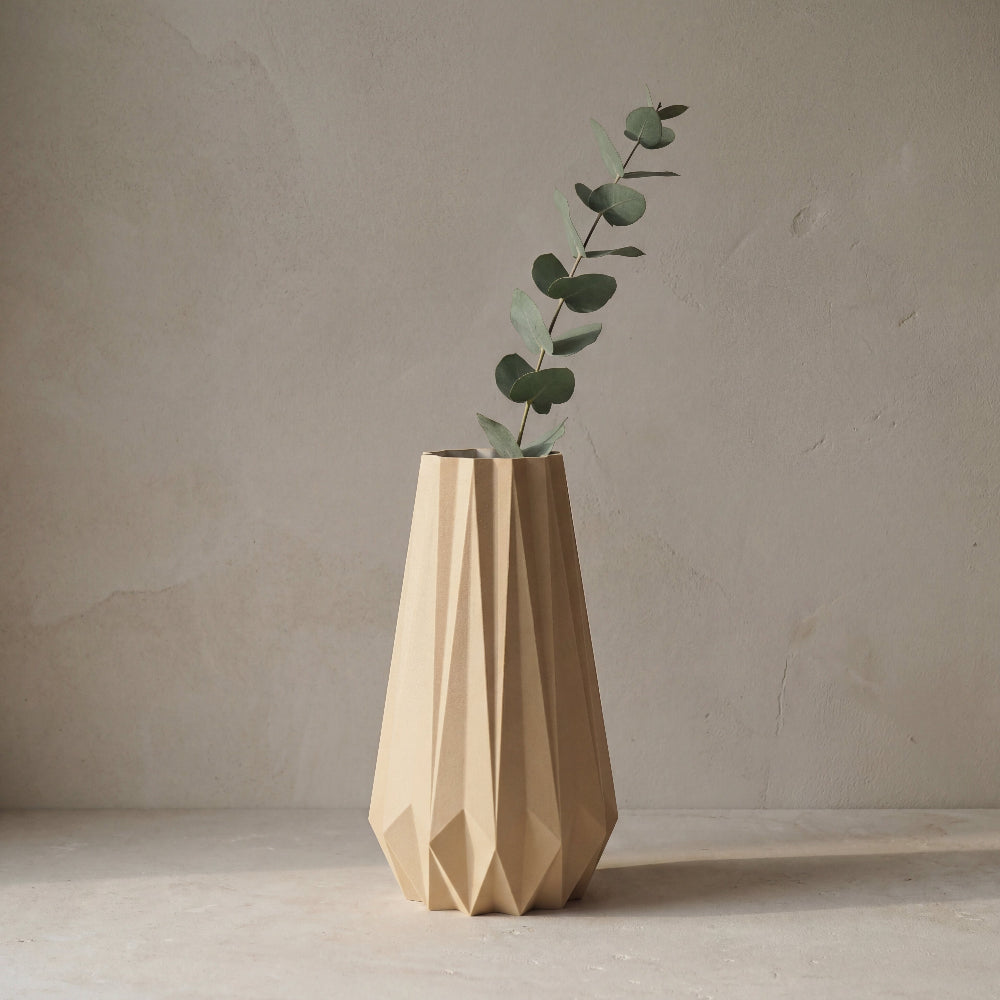 KANT beige vase - dansk design produceret på bestilling