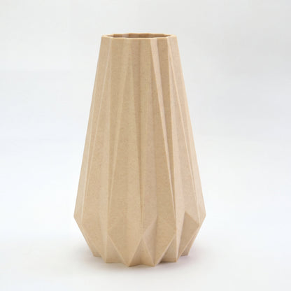 KANT vase i birk nuance – skulpturel vase i dansk design