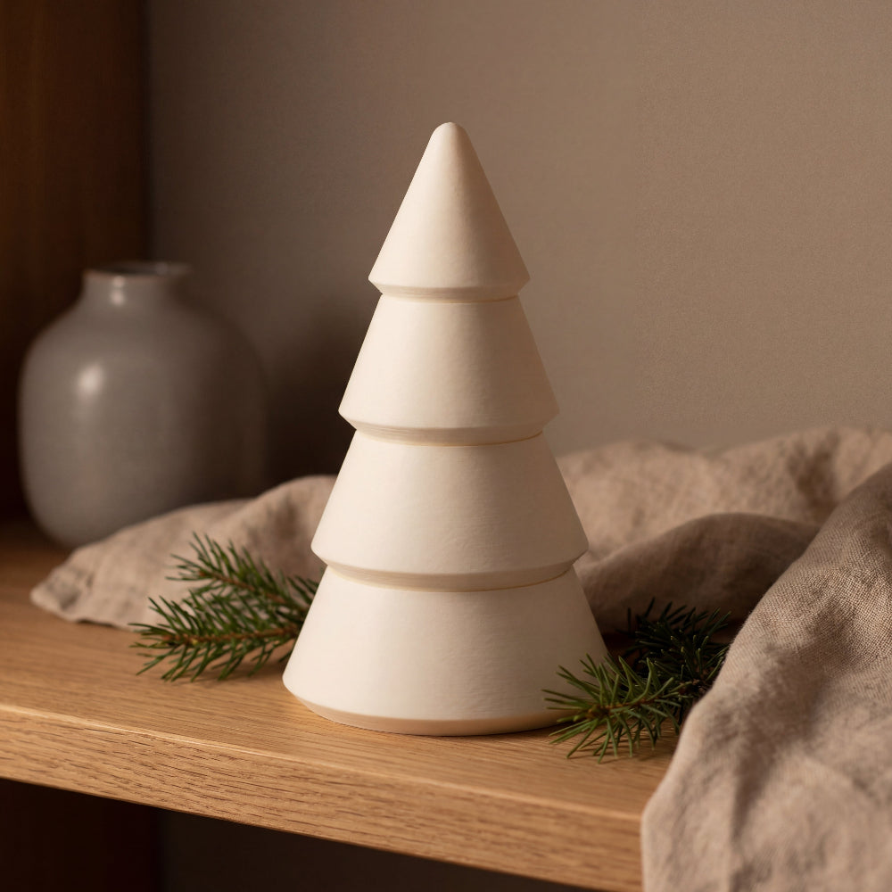 Modul LED juletræ lysestage stablet som træ til kronelys og fyrfadslys – minimalistisk julepynt i hvid