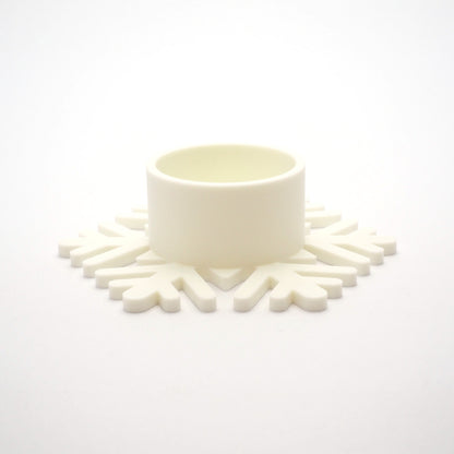 Snefnug fyrfadsstage formet som et snefnug, designet til LED fyrfadslys