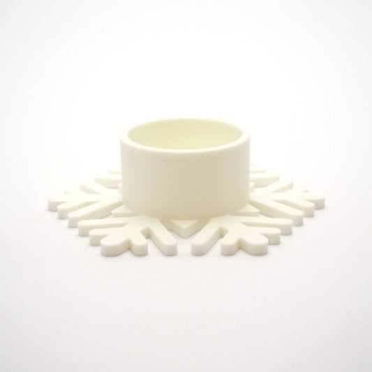 Snefnug fyrfadsstage formet som et snefnug, designet til LED fyrfadslys